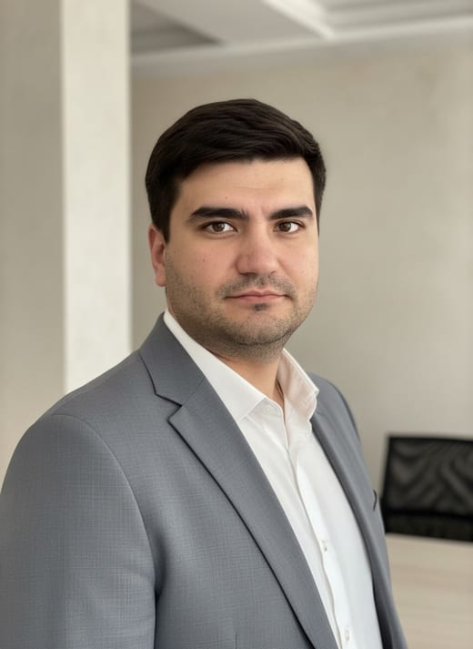 Студия — архитектурные линии — стоя · крупный план