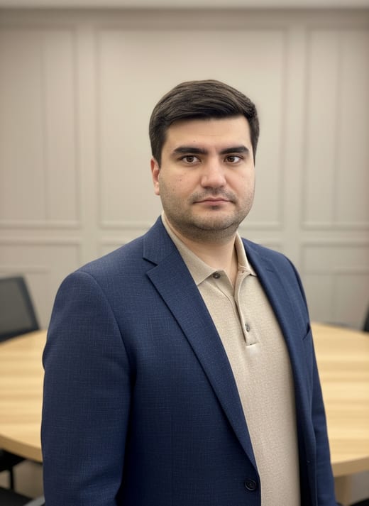 Комната переговоров — стоя · крупный план